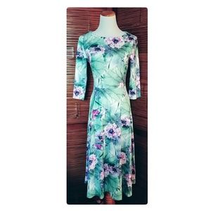 Mint Green Dress w/ Pockets Ladies M (10-12) NWT